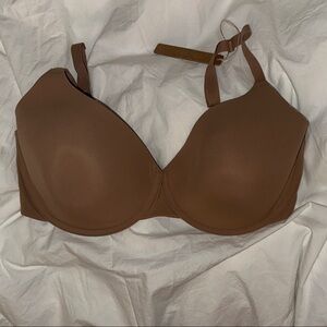 Skims - Fits Everybody T-Shirt Bra - Sienna